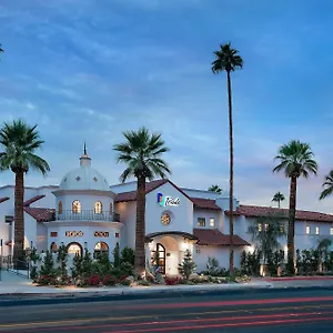 triada-palm-springs-autograph-collection.palm-springs-ca-hotels.com/